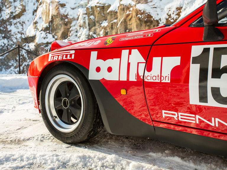 Porsche 924 Carrera GTS