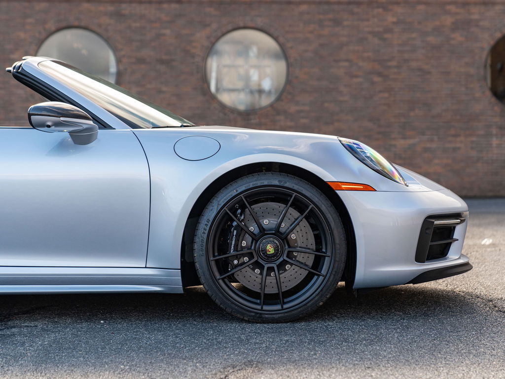 Porsche 992 Targa 4 GTS