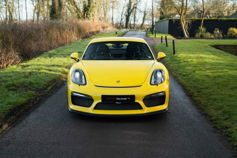 Porsche 981 Cayman GT4