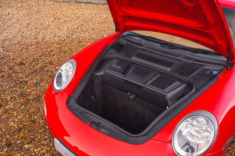 Porsche 997.2 Carrera GTS