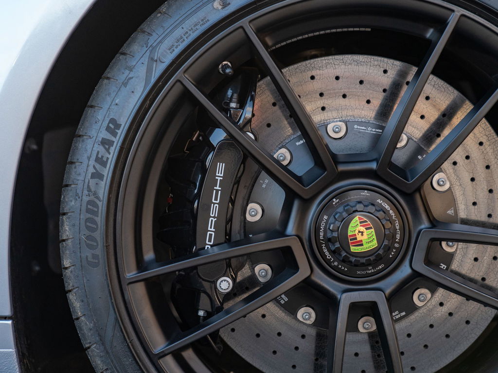 Porsche 992 Targa 4 GTS