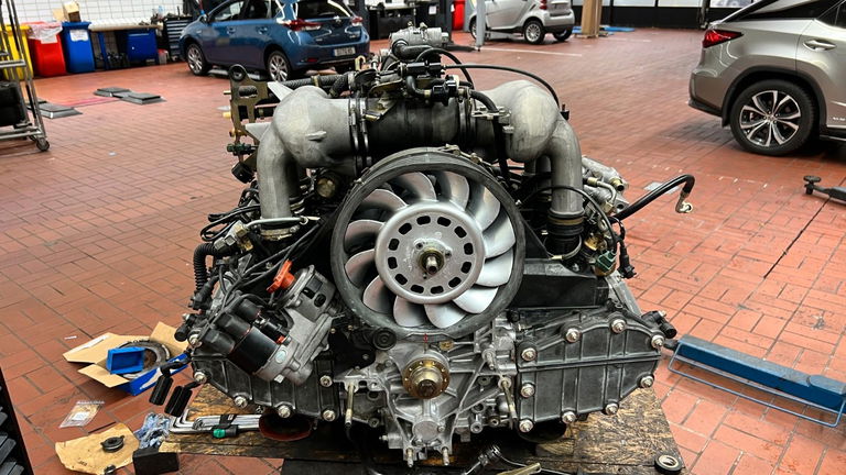 Porsche 964 Carrera 2