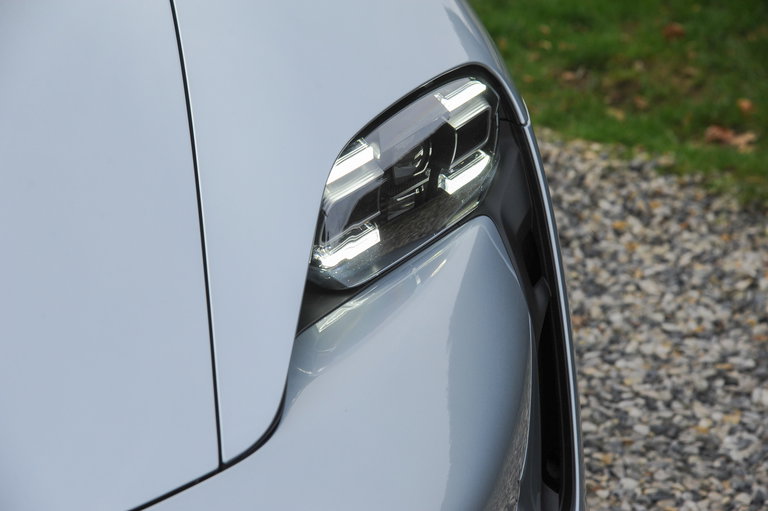 Porsche Taycan 4S Cross Turismo