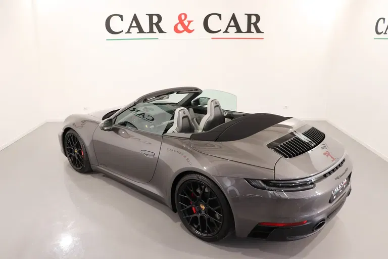 Porsche 992 Carrera GTS