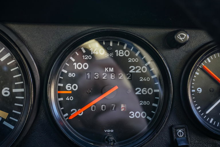 Porsche 911 Turbo 3.3 (US)