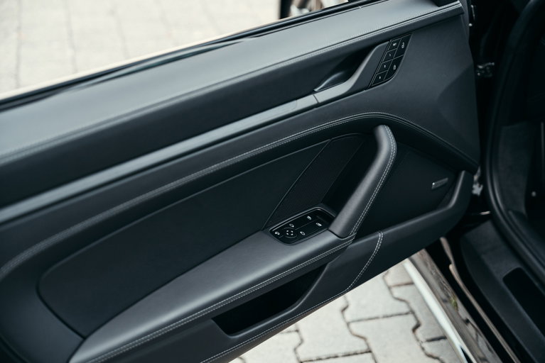 Porsche 992 Edition 50 Jahre Porsche Design