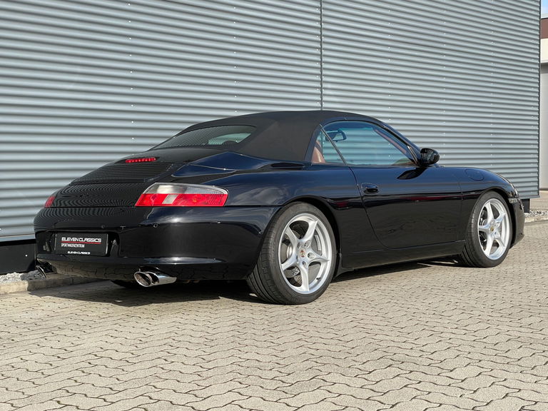 Porsche 996 Carrera