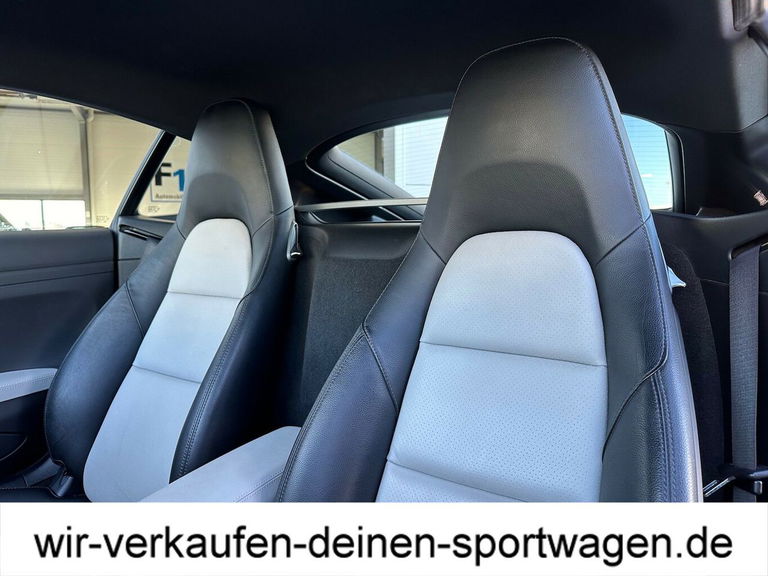 Porsche 718 Cayman S