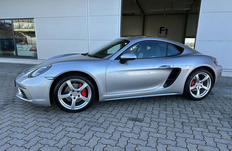 Porsche 718 Cayman S