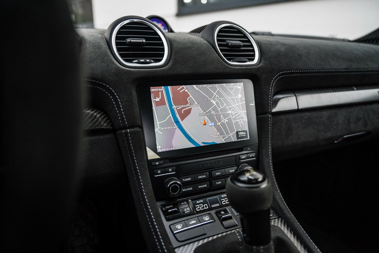 Porsche 718 Cayman GT4 RS