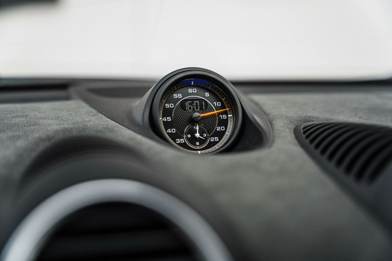 Porsche 718 Cayman GT4 RS