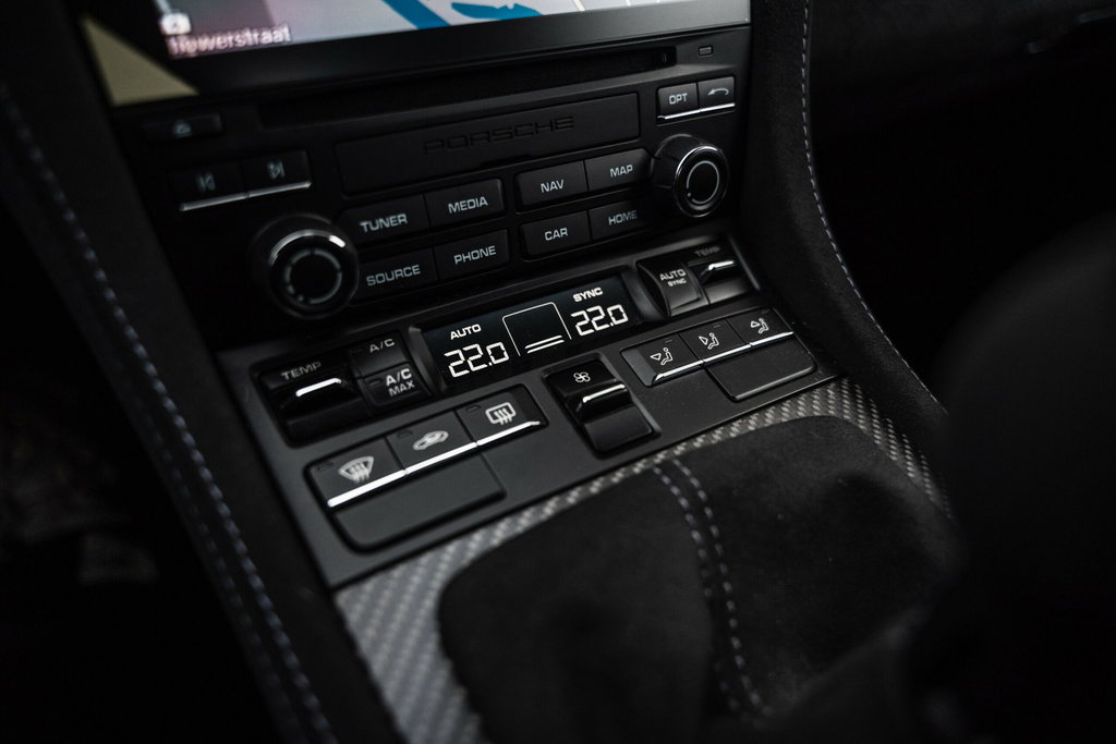 Porsche 718 Cayman GT4 RS