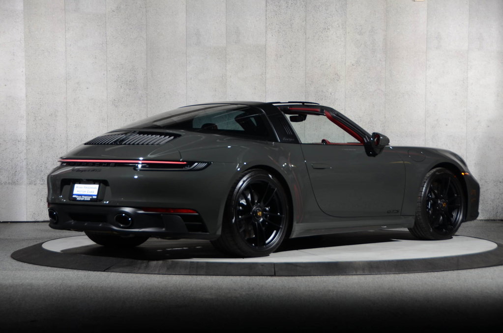 Porsche 992 Targa 4 GTS