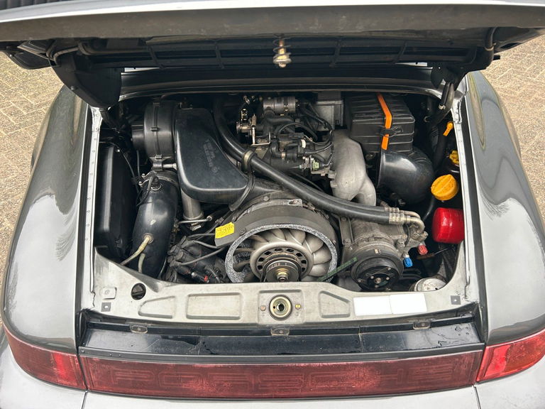 Porsche 964 Carrera 2