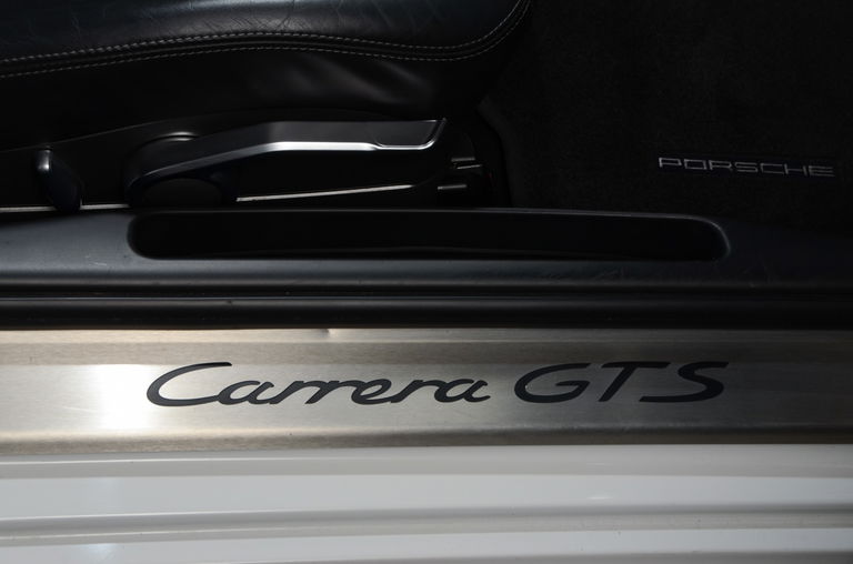 Porsche 997.2 Carrera GTS