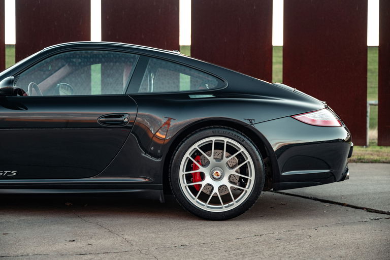 Porsche 997.2 Carrera GTS