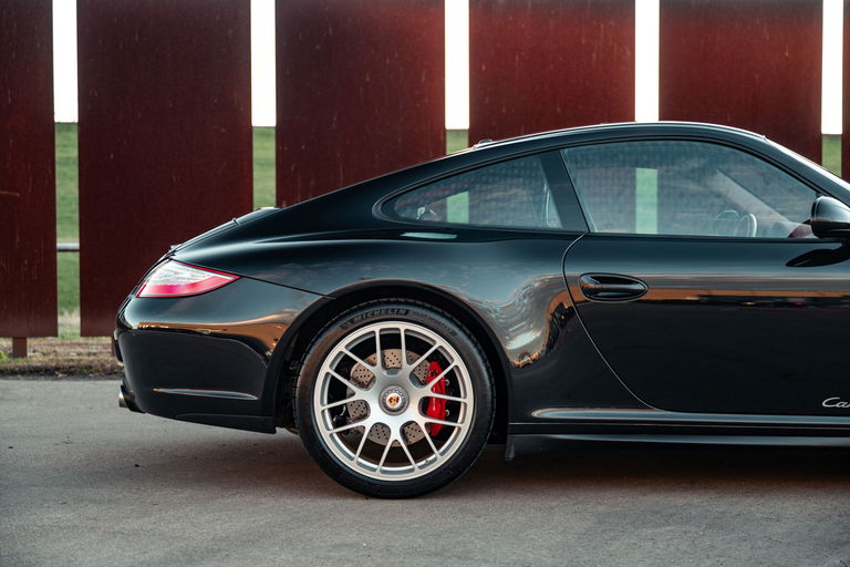 Porsche 997.2 Carrera GTS