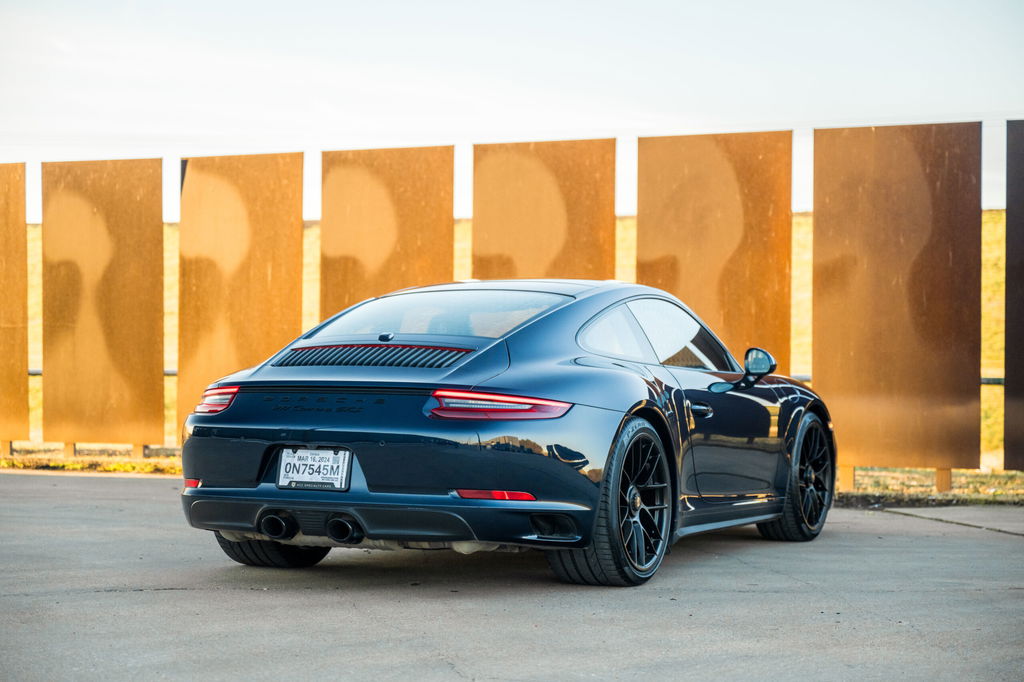 Porsche 991.2 Carrera GTS