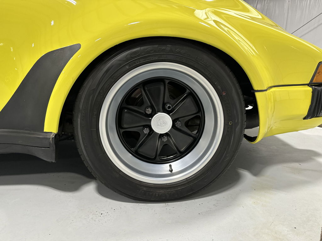 Porsche 911 Modified