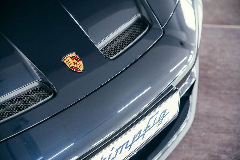 Porsche 992 GT3 Touring