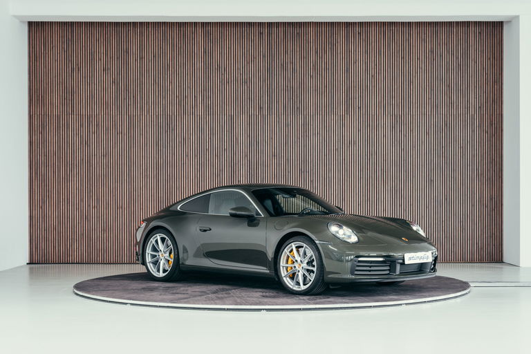 Porsche 992 Carrera 4S