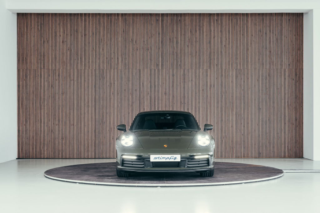 Porsche 992 Carrera 4S