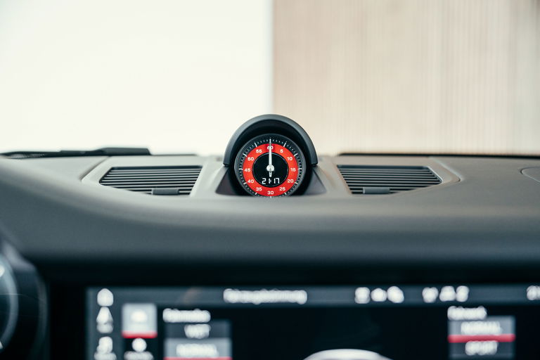 Porsche 992 Carrera 4S