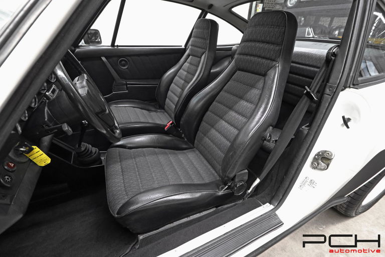 Porsche 911 SC