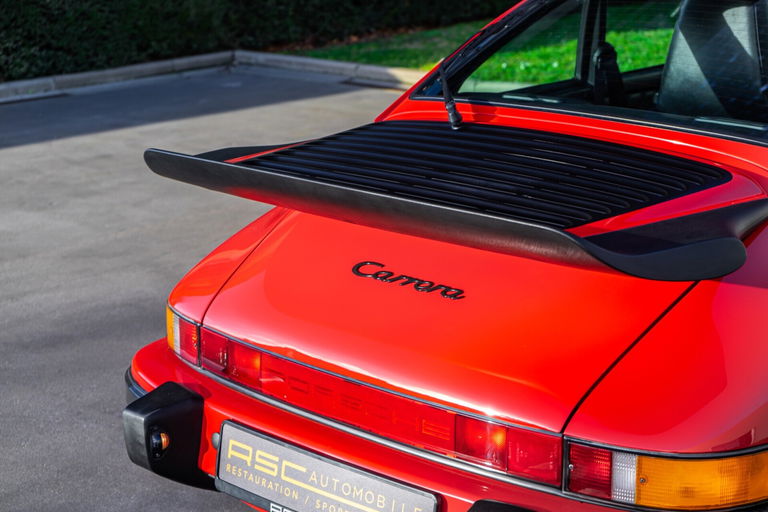 Porsche 911 Carrera 3.2