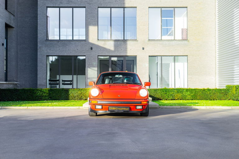 Porsche 911 Carrera 3.2