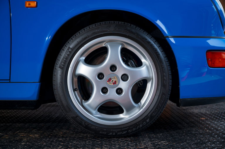 Porsche 964 Carrera 2