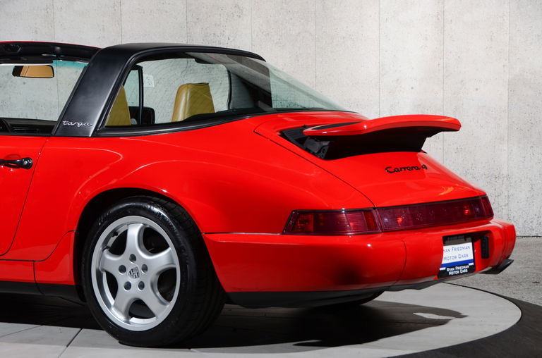 Porsche 964 Carrera 4