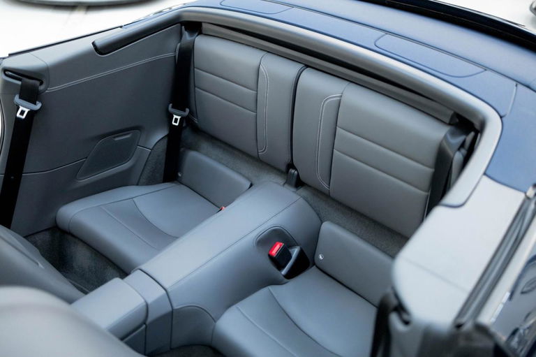 Porsche 992 Carrera S