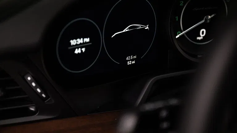 Porsche 992 Sport Classic