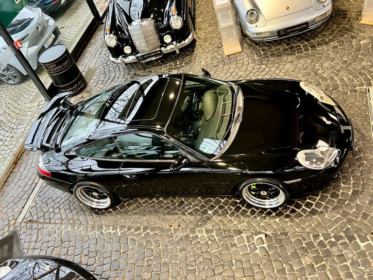 Porsche 996 Carrera