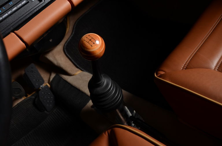 Porsche 911 Carrera 3.2 (US)