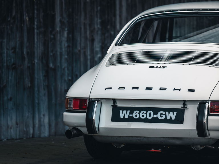 Porsche 911 T/R