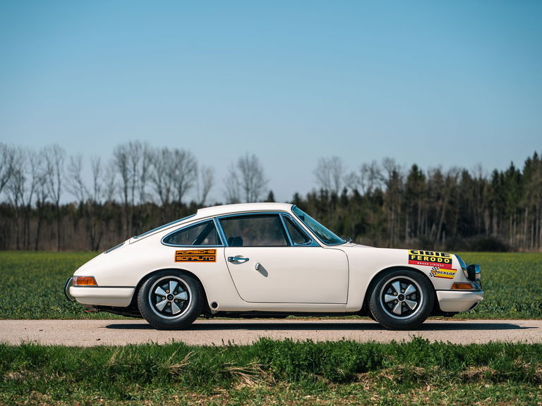 Porsche 911 T/R