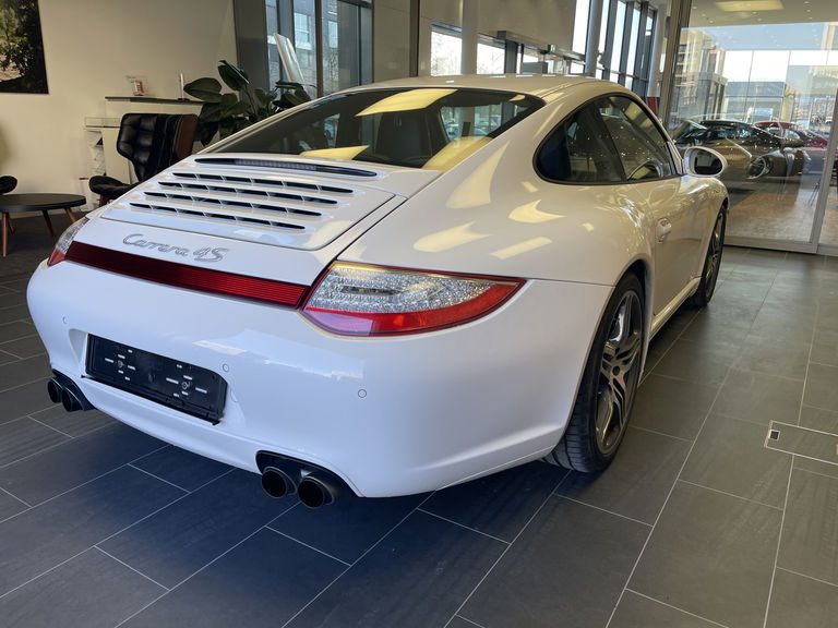 Porsche 997.2 Carrera 4S