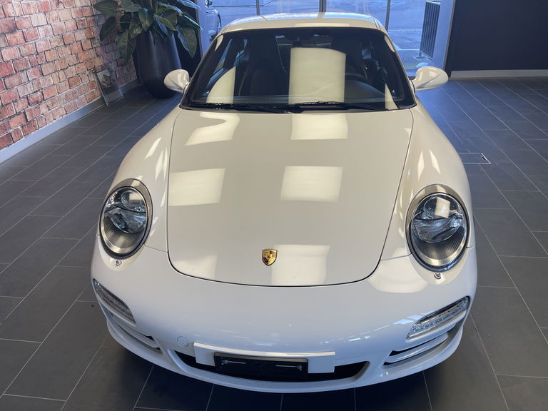 Porsche 997.2 Carrera 4S