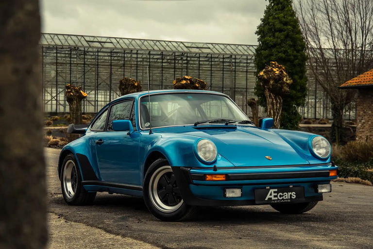 Porsche 911 Turbo 3.3 
