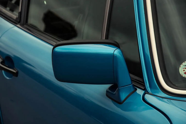 Porsche 911 Turbo 3.3 (US)