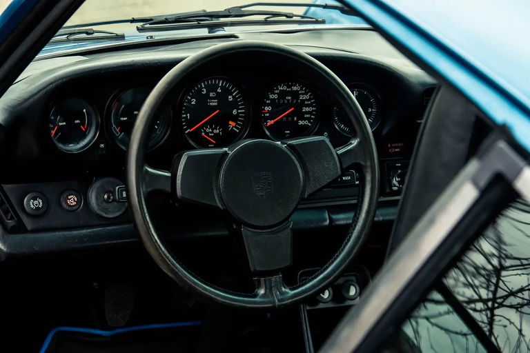 Porsche 911 Turbo 3.3 (US)