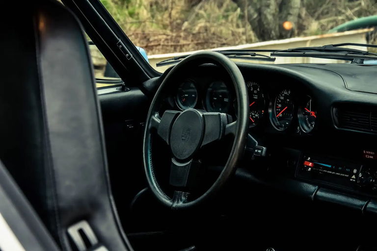 Porsche 911 Turbo 3.3 (US)