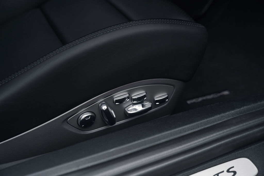 Porsche 991.2 Carrera 4 GTS