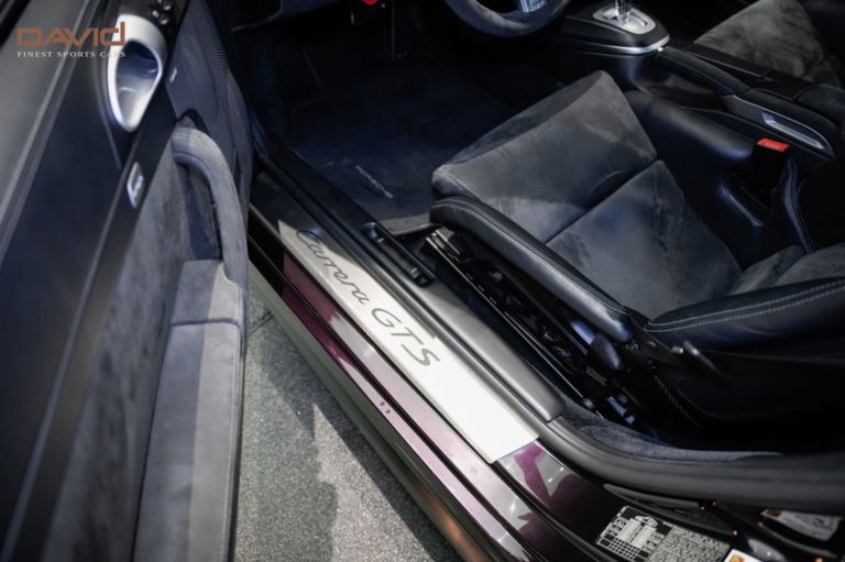 Porsche 997.2 Carrera GTS