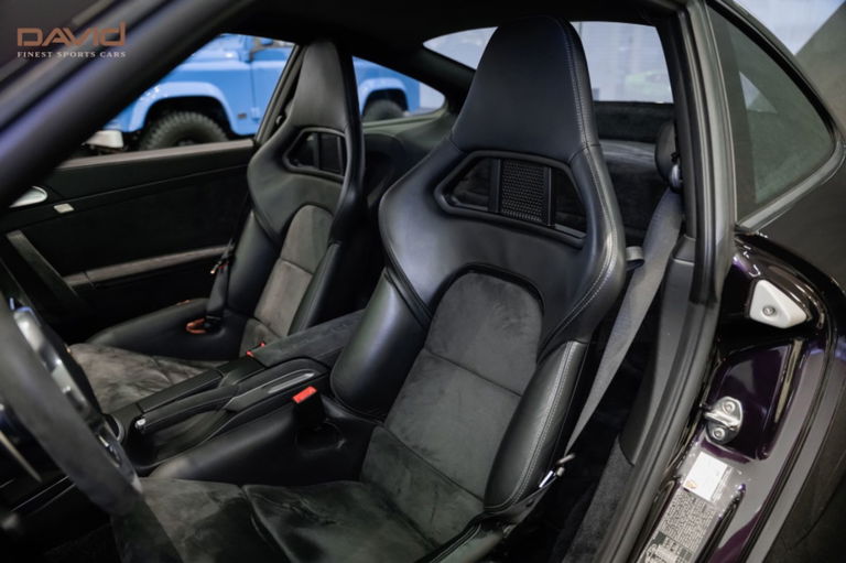 Porsche 997.2 Carrera GTS