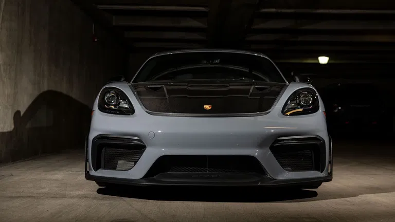 Porsche 718 Cayman GT4 RS