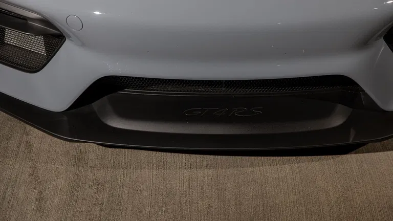 Porsche 718 Cayman GT4 RS