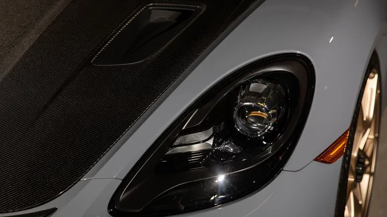 Porsche 718 Cayman GT4 RS